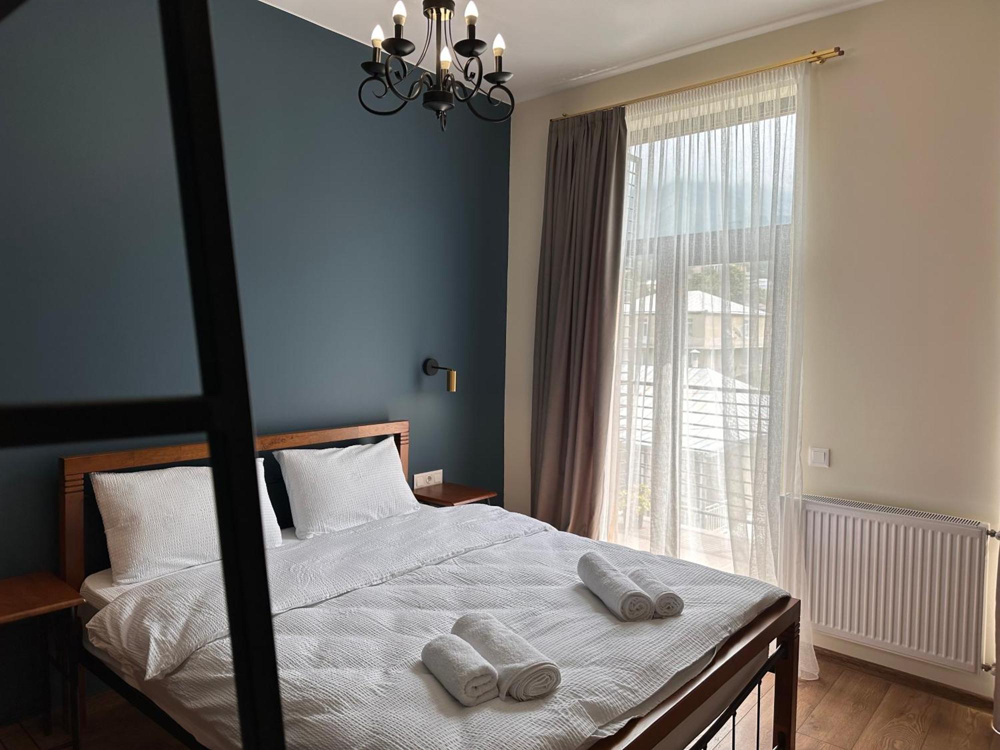 Hotel Mountime Kazbegi Ngoại thất bức ảnh