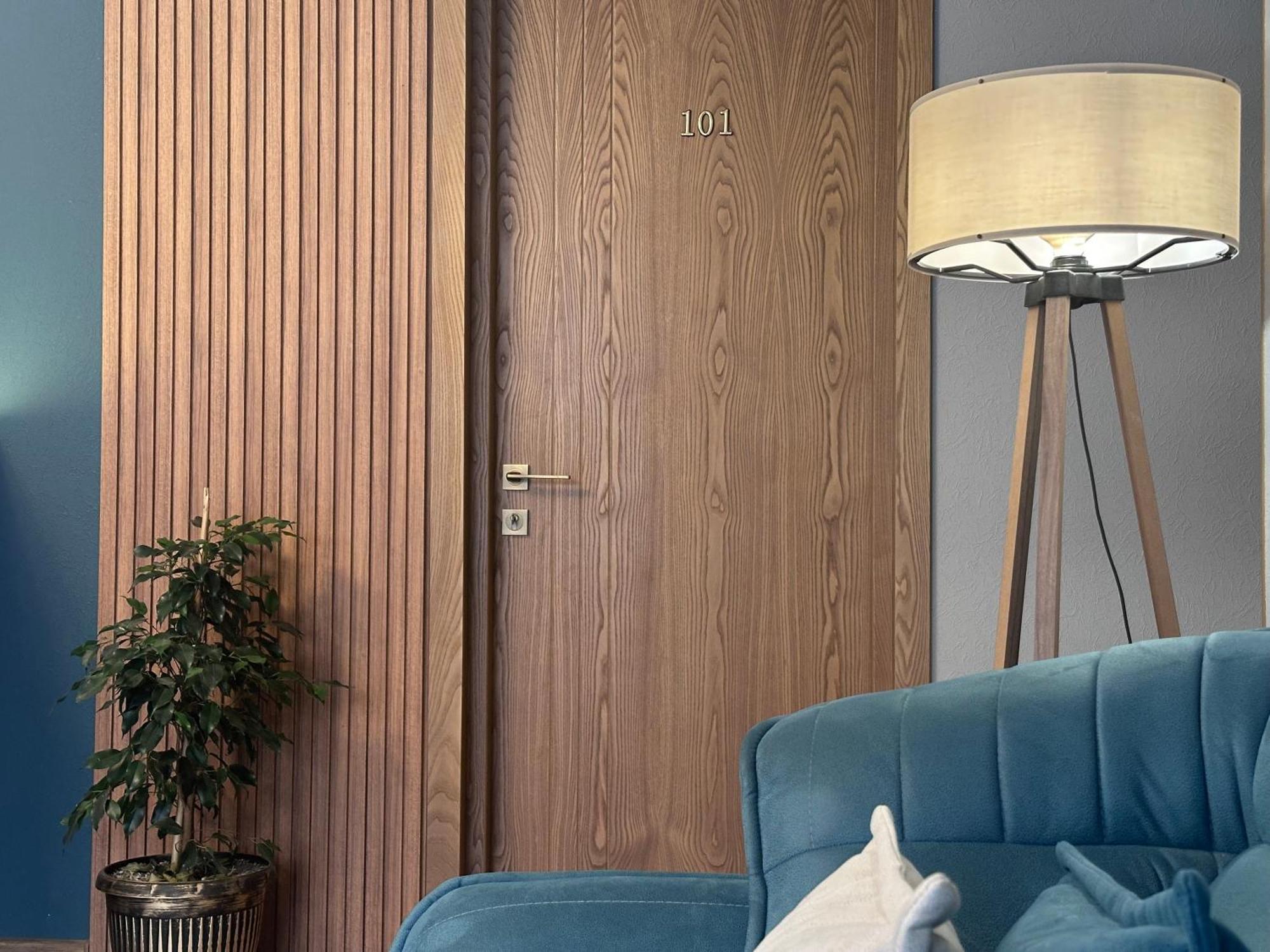 Hotel Mountime Kazbegi Ngoại thất bức ảnh